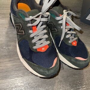 New Balance Navy, Olive & Coral Accent Running Shoes